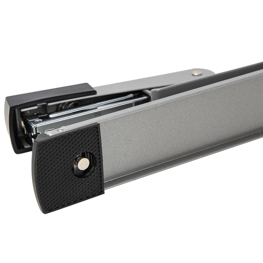 Deli Desktop Stapler E0334 - 25 Sheets Capacity, Compatible with 24/6 & 26/6 Staples (Silver)