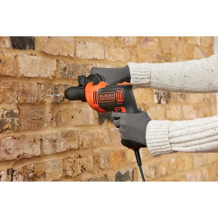 BLACK+DECKER 710W 13mm Corded Variable Speed Hammer Drill | 47,600 BPM Percussion with Keyless Spindle Lock Chuck, Side Handle & Kit Box | BEH710K-GB