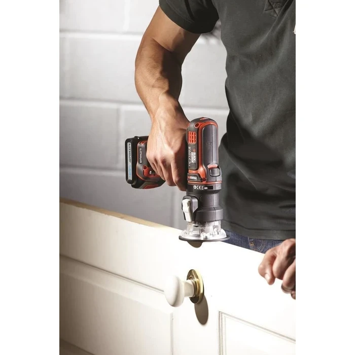 BLACK+DECKER Multievo 18V Fixed-Base Wood Router Attachment Head with Dust Extraction Port & Spindle Lock | MTRT8-XJ