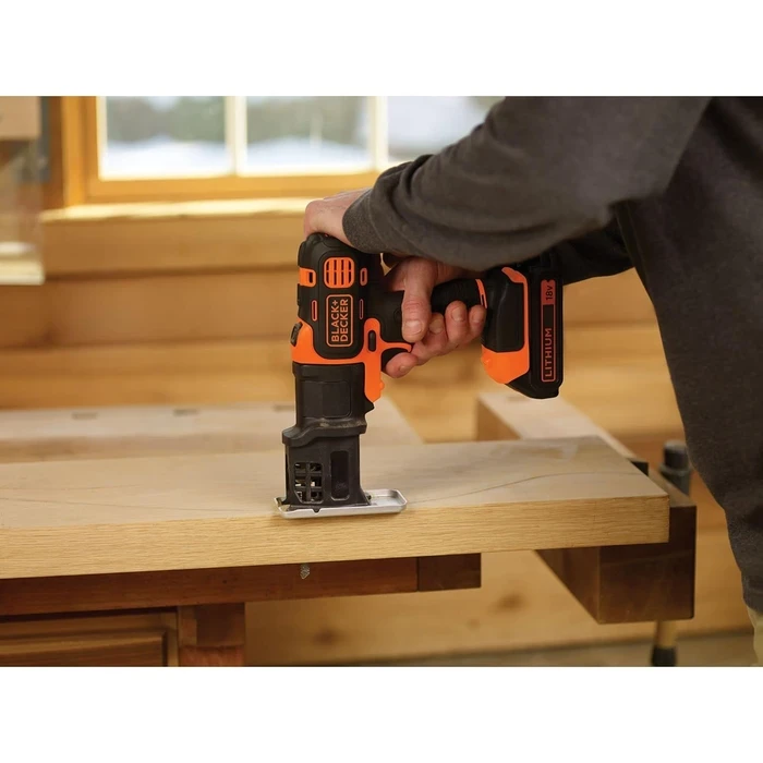 BLACK+DECKER Multievo Modular Jigsaw Attachment Head with 5 Wood Blades | Tool-Free Quick-Clamp Curved & Scroll Saw Head | MTJS1-XJ
