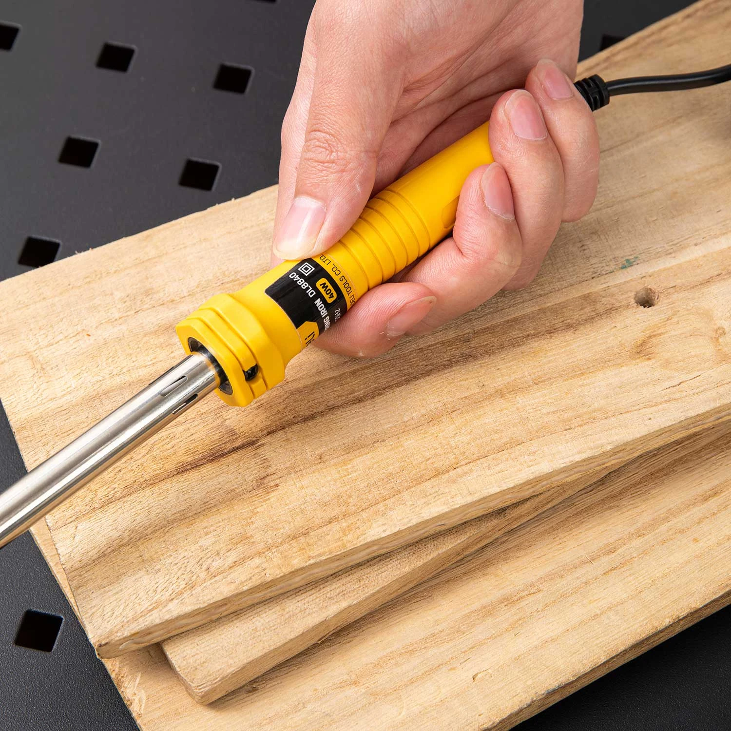 Deli Precision Soldering Iron 40W Quick Heat Nickel-Chromium Core with Mica Insulation & Safe PRT Handle (Yellow) | EDL8840
