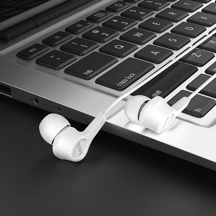 HOCO DAINTINESS Universal Wired Earphone with Mic | 10mm Driver | Black, White Finish | M50
