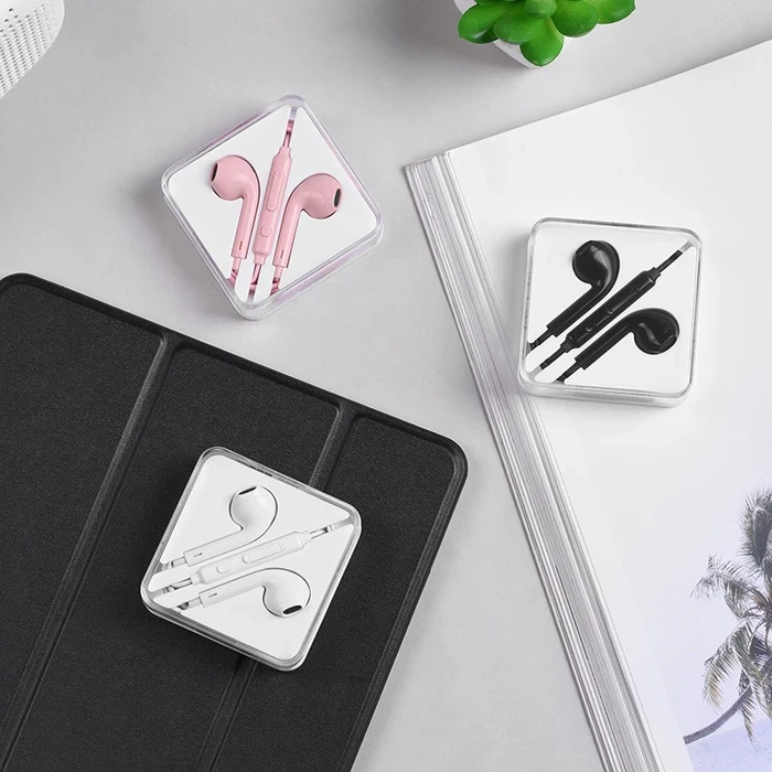 HOCO Memory Sound Wire Control Earphone with Mic | 14.2mm Driver | Volume Control | Black, White, Pink Finish | M55