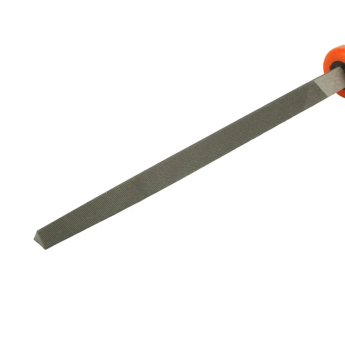BLACK+DECKER 200mm (8") High-Carbon Steel Triangular Hand File | 60° Angle Three-Square Saw Sharpening & Deburring Tool | BDHT22147
