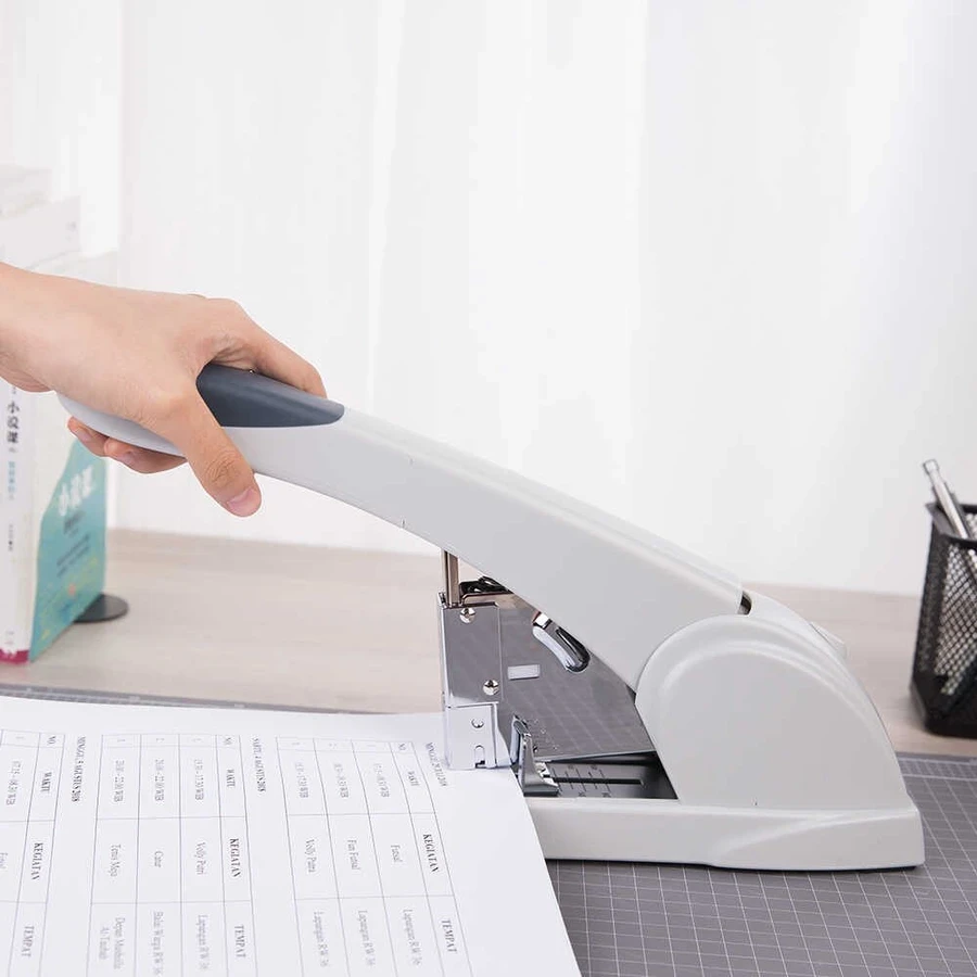 Deli Heavy-Duty 210-Sheet Desktop Stapler (Metal Base) | Easy Stapling Leverage with TPE/ABS Comfort Handle (Grey) | E0395