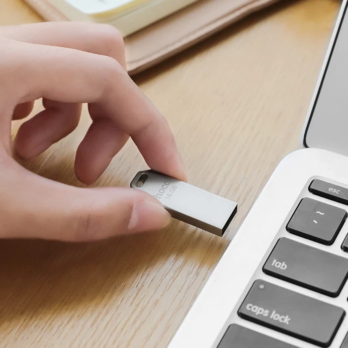 HOCO High-Speed Flash Drive | USB 2.0 Transfer Logic | Zinc Alloy Structural Matrix | 16GB 32GB 64GB 128GB | UD4