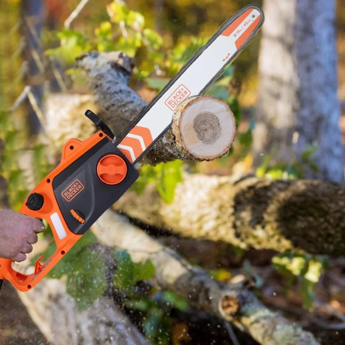 BLACK+DECKER 2200W 45cm (18") Corded Electric Chainsaw | Tool-Free Chain Tensioning & Auto-Oiling Safety Brake Log Cutter | BECS2245-IN