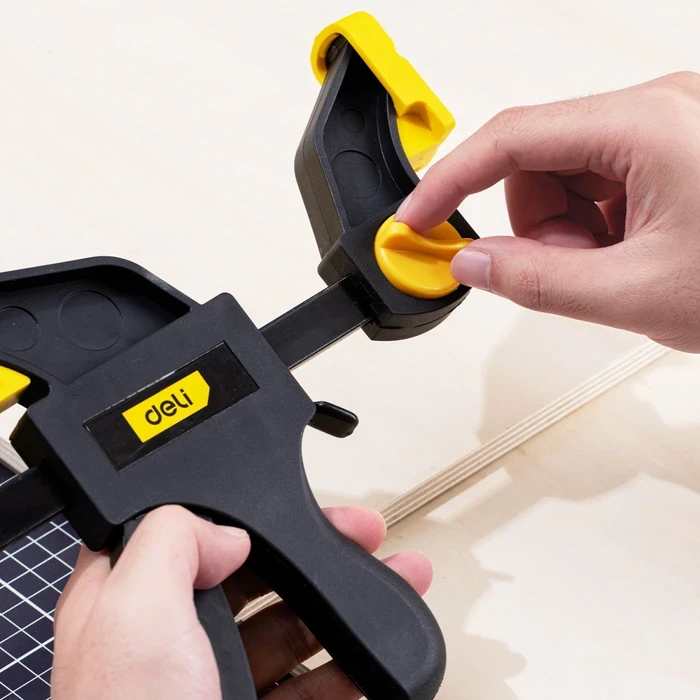 Deli 2PCS Quick Trigger Pistol Bar Clamp Set | 600mm Working Width & 70mm Depth Heavy-Duty A3 Steel Carpenter Vise | Dual Clamping & Spreading 750N Tool | EDL110124-2S
